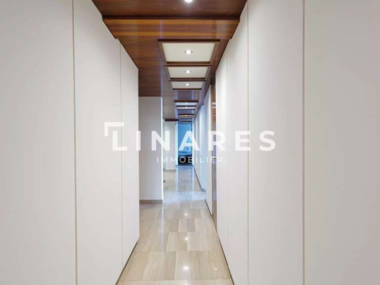 Maison Marseille 8e - 5 chambres - 313m²