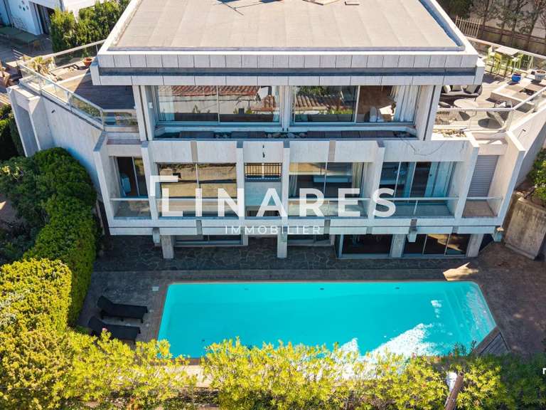 Maison Marseille 8e - 5 chambres - 313m²