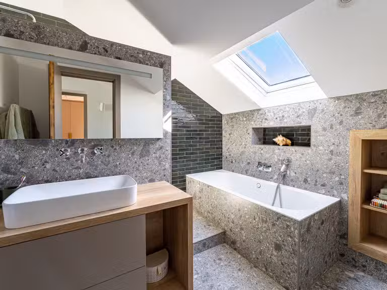 Maison Marseille 8e - 5 chambres - 242m²