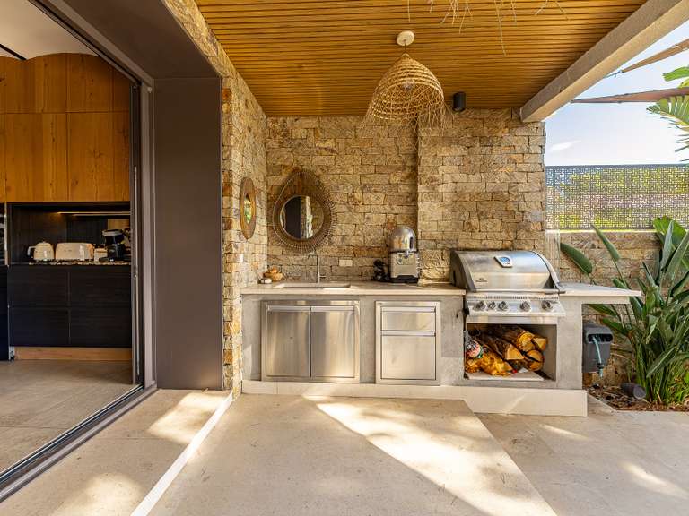 Maison Marseille 8e - 5 chambres - 242m²