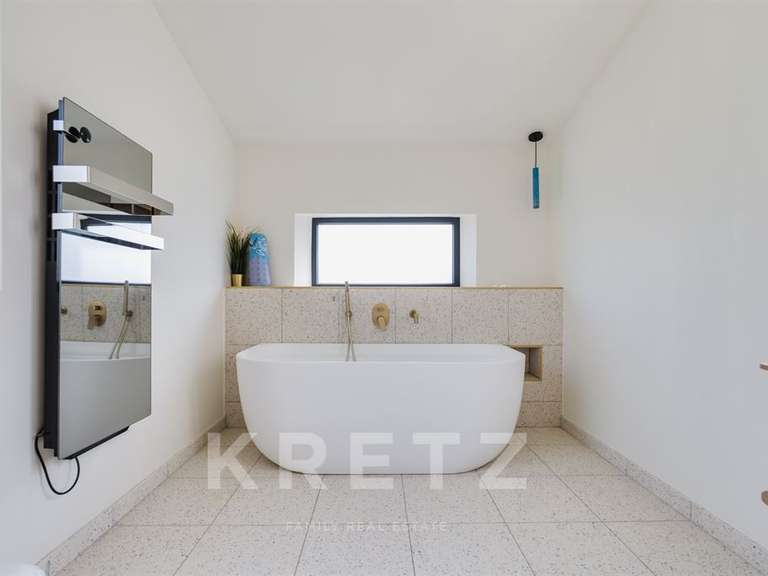 Maison Marseille 8e - 5 chambres - 250m²