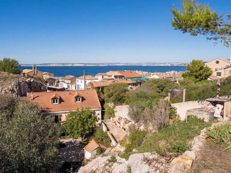 Maison Marseille 8e - 4 chambres - 228m²
