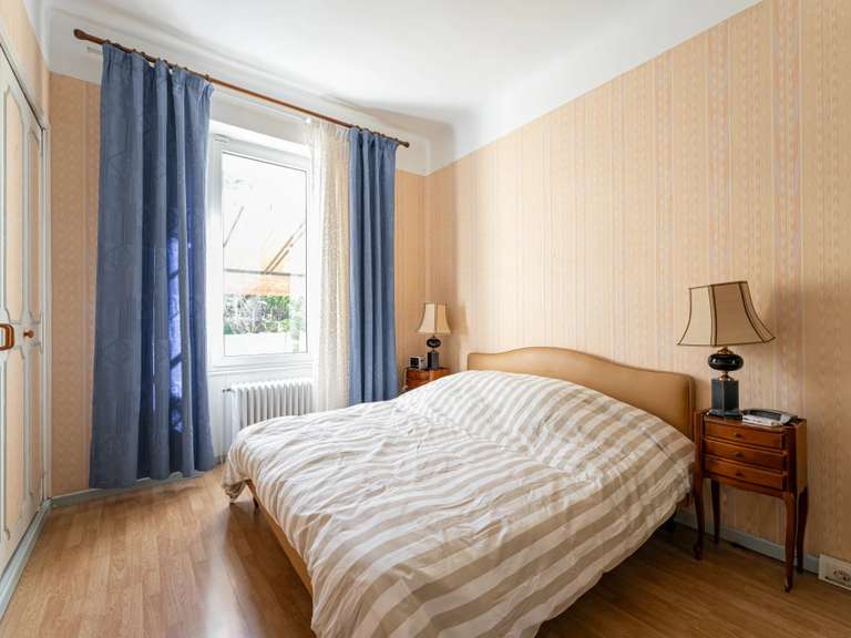 Maison Marseille 8e - 4 chambres - 228m²