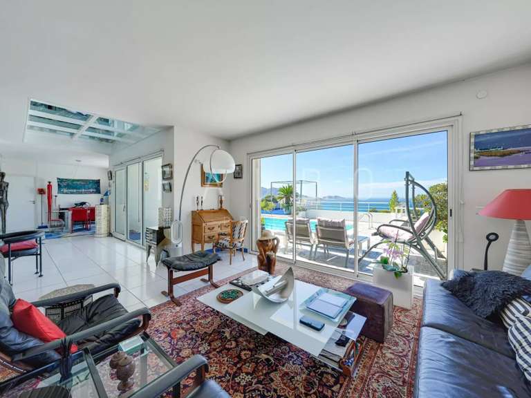 Propriété avec Vue sur mer Marseille 8e - 5 chambres - 235m²