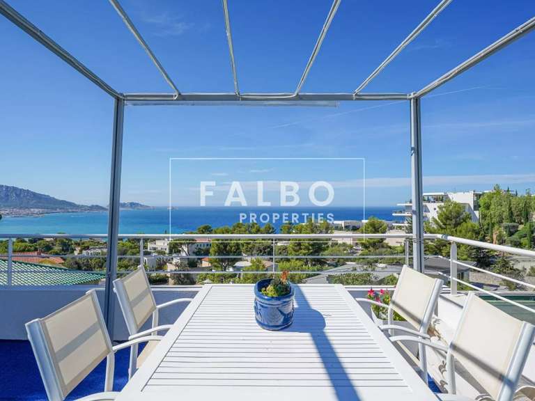 Propriété avec Vue sur mer Marseille 8e - 5 chambres - 235m²