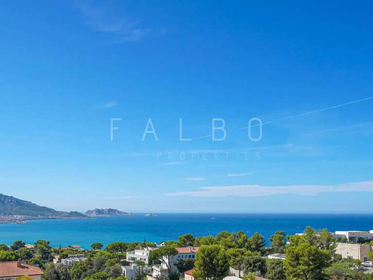Propriété avec Vue sur mer Marseille 8e - 5 chambres - 235m²