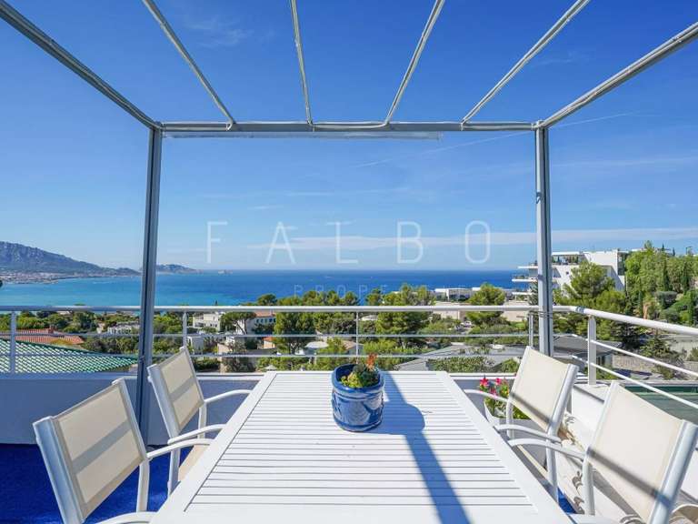 Propriété avec Vue sur mer Marseille 8e - 5 chambres - 235m²