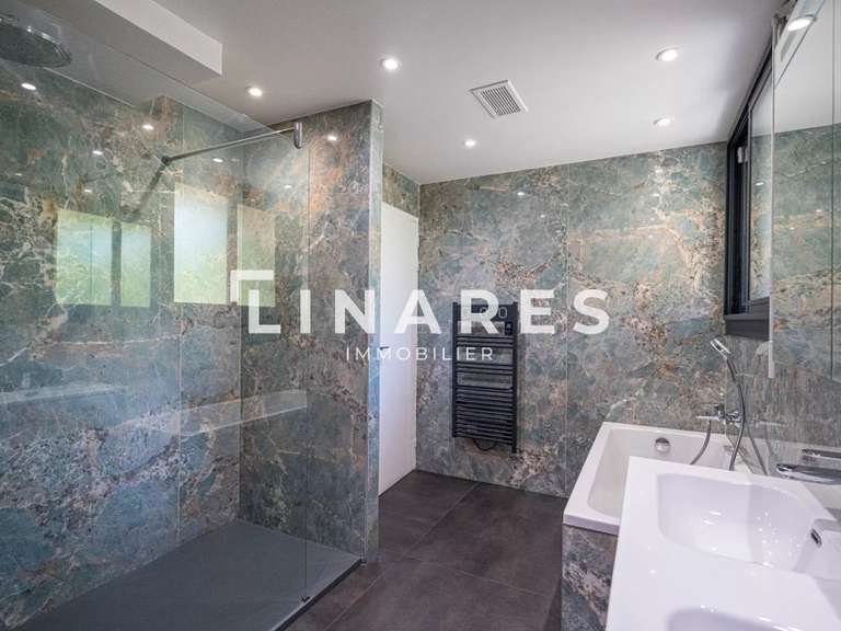 Villa Marseille 8e - 7 bedrooms - 349m²