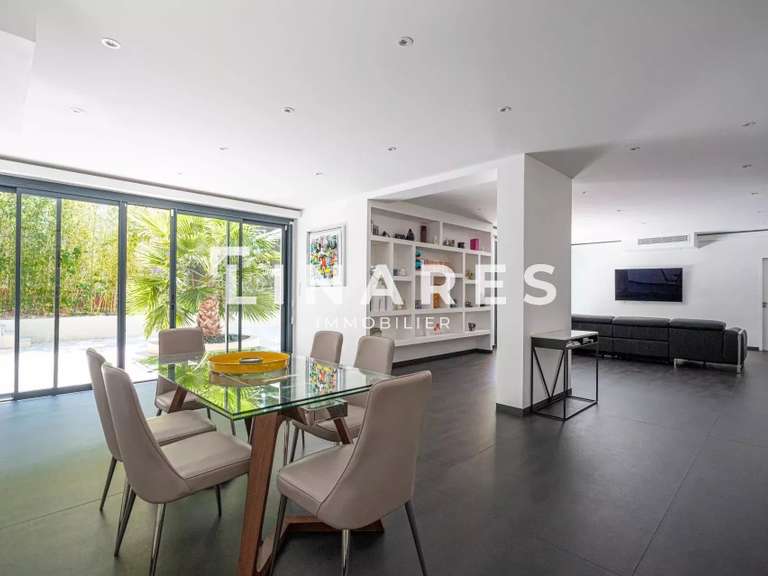 Villa Marseille 8e - 7 bedrooms - 349m²