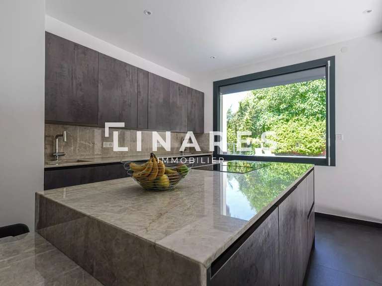 Villa Marseille 8e - 7 bedrooms - 349m²