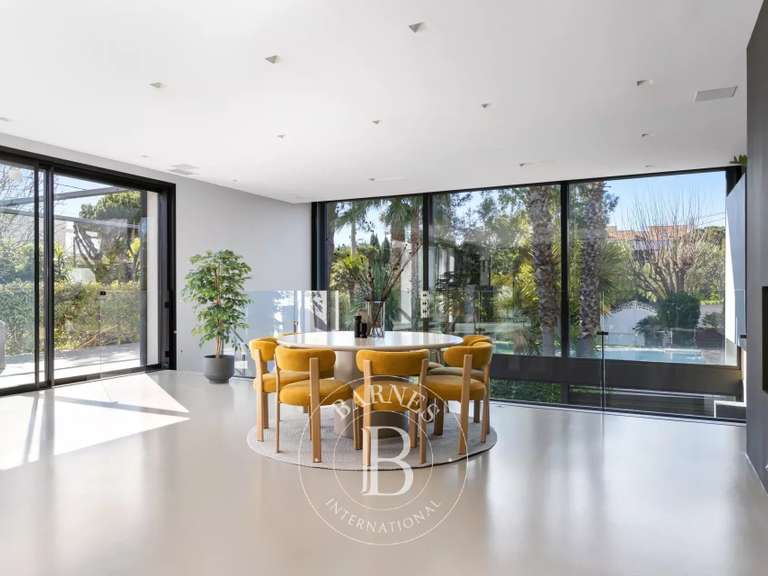 Villa Marseille 8e - 4 chambres - 280m²
