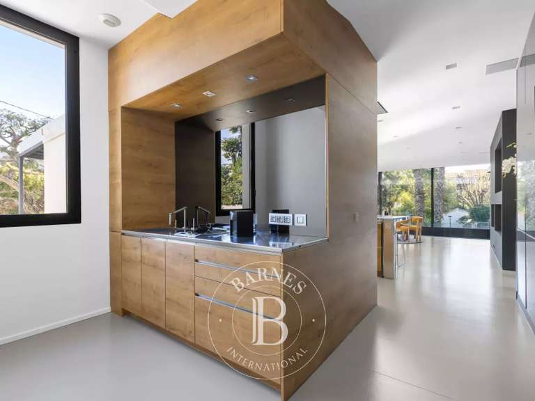 Villa Marseille 8e - 4 chambres - 280m²