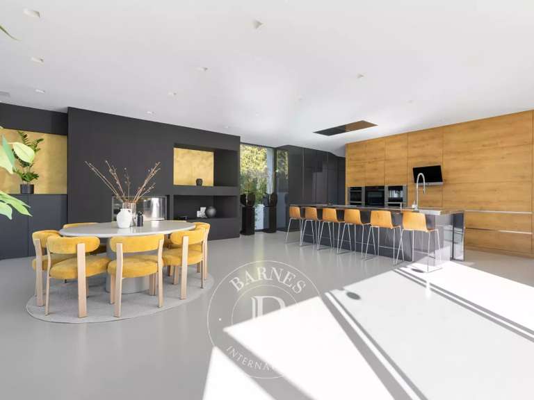 Villa Marseille 8e - 4 chambres - 280m²