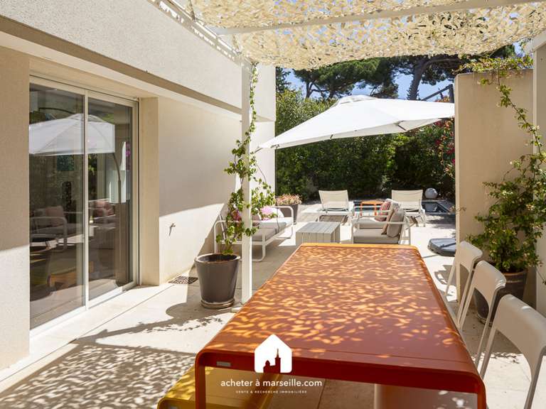 Villa Marseille 8e - 3 bedrooms - 120m²