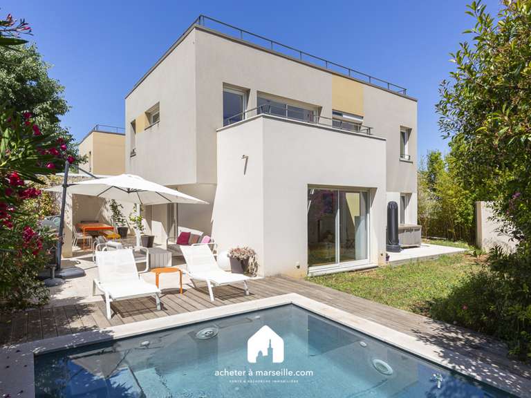 Villa Marseille 8e - 3 bedrooms - 120m²
