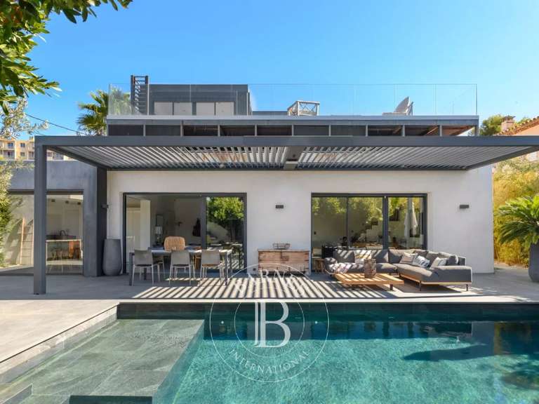 Villa Marseille 8e - 4 bedrooms - 240m²
