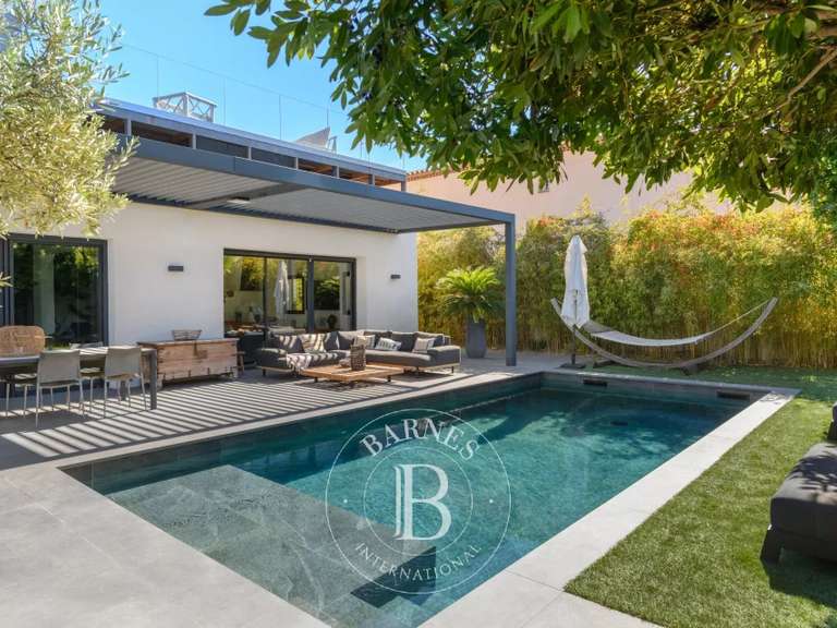 Villa Marseille 8e - 4 bedrooms - 240m²