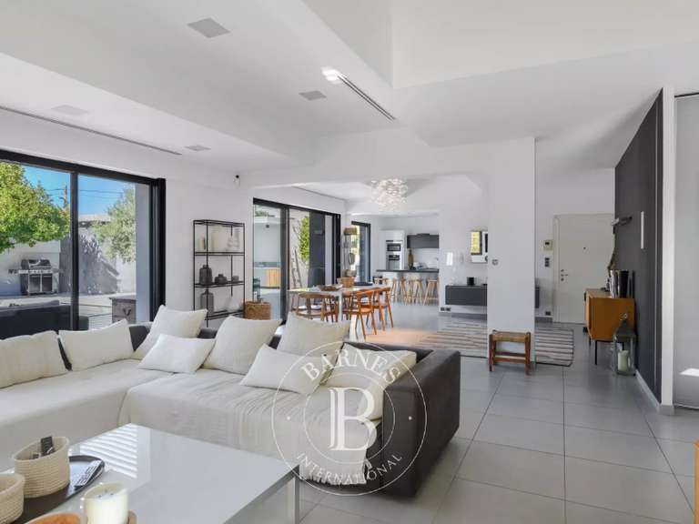Villa Marseille 8e - 4 bedrooms - 240m²