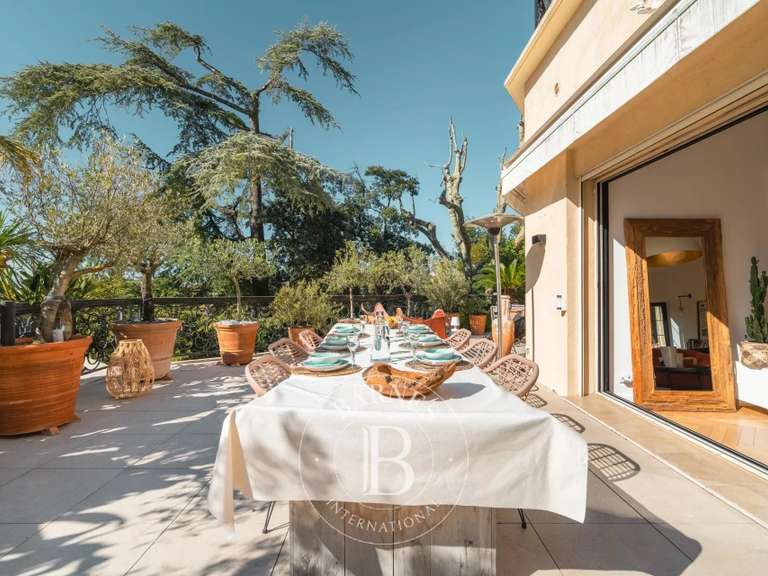 Appartement Marseille 9e - 3 chambres - 241m²