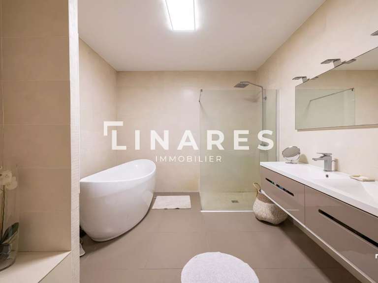 Appartement Marseille 9e - 5 chambres - 191m²