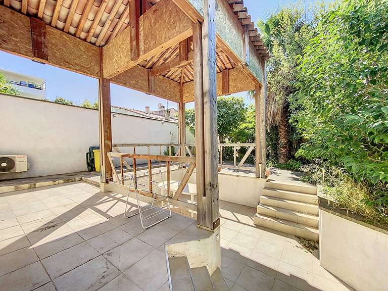 House Marseille 9e - 5 bedrooms - 177m²