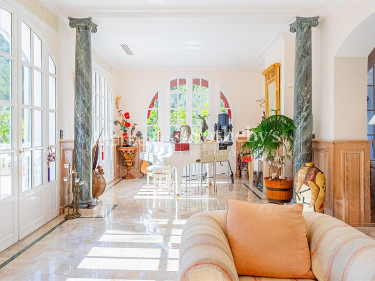 Maison Marseille 9e - 5 chambres - 346m²