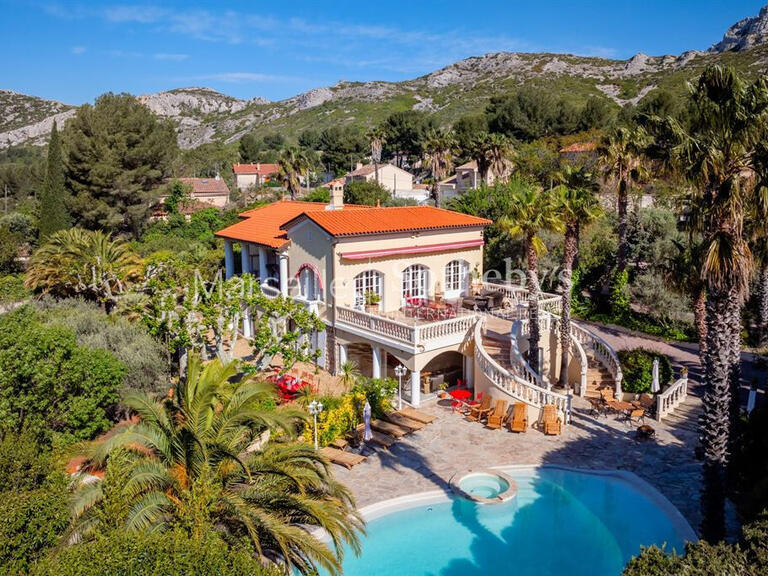 Maison Marseille 9e - 5 chambres - 346m²