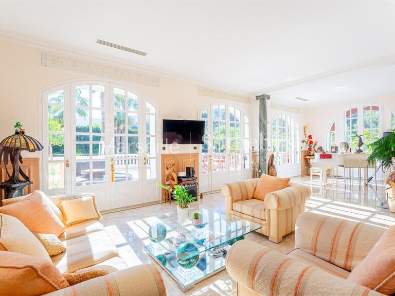 Maison Marseille 9e - 5 chambres - 346m²