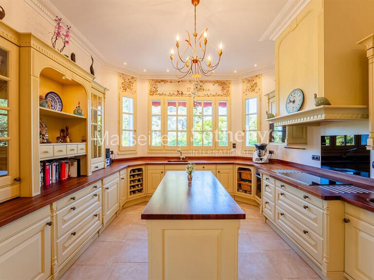Maison Marseille 9e - 5 chambres - 346m²