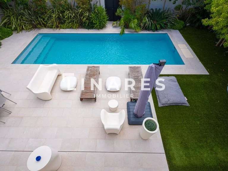 Maison Marseille 9e - 4 chambres - 236m²