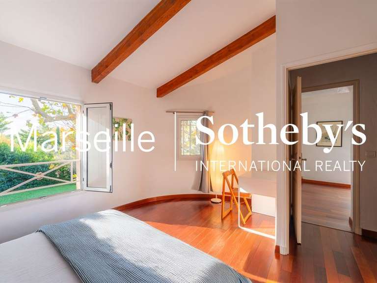 Maison Marseille 9e - 4 chambres - 176m²