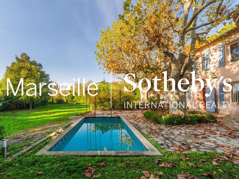 Maison Marseille 9e - 4 chambres - 176m²