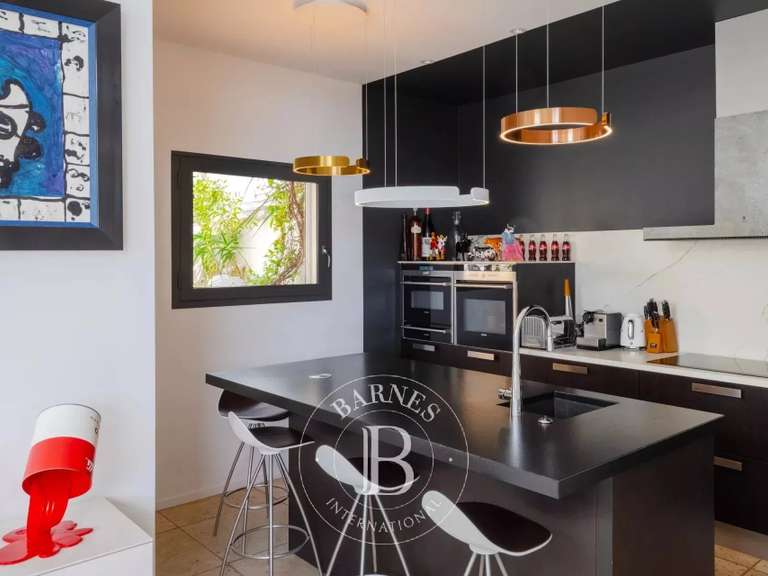 Maison Marseille 9e - 4 chambres - 231m²