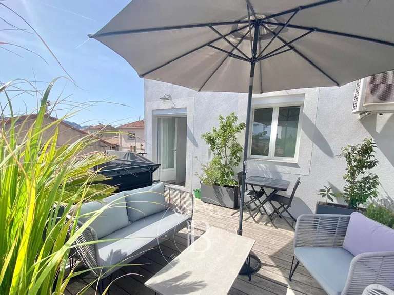 Maison Marseille 9e - 2 chambres - 88m²