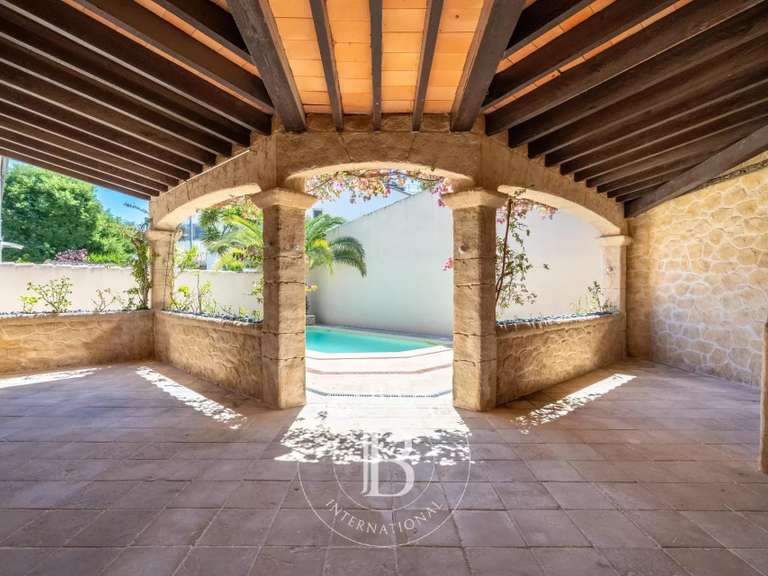 Maison Marseille 9e - 5 chambres - 223m²