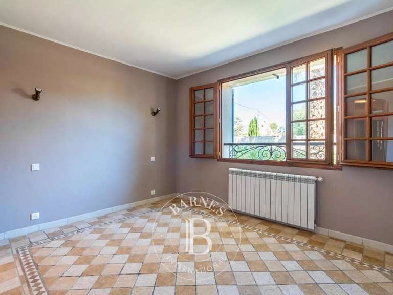 Maison Marseille 9e - 5 chambres - 223m²