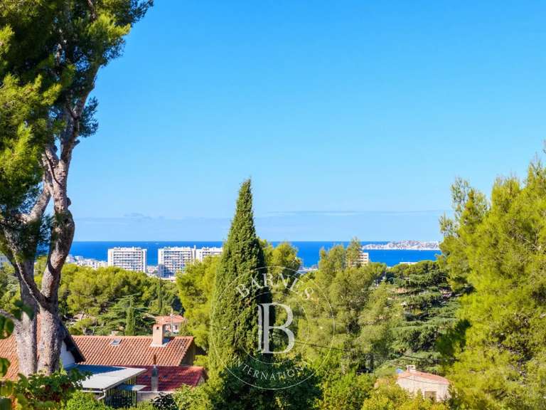 Maison Marseille 9e - 5 chambres - 165m²