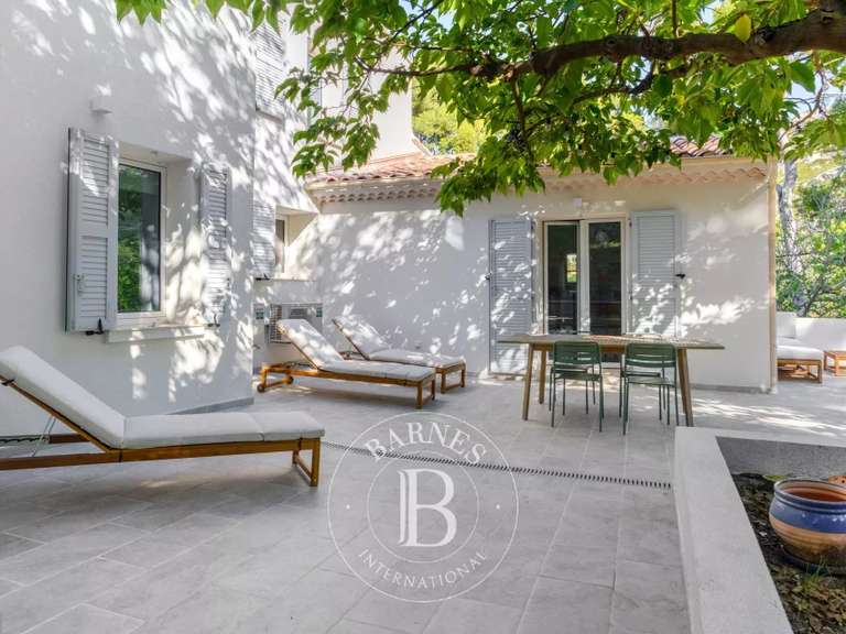 Maison Marseille 9e - 5 chambres - 165m²