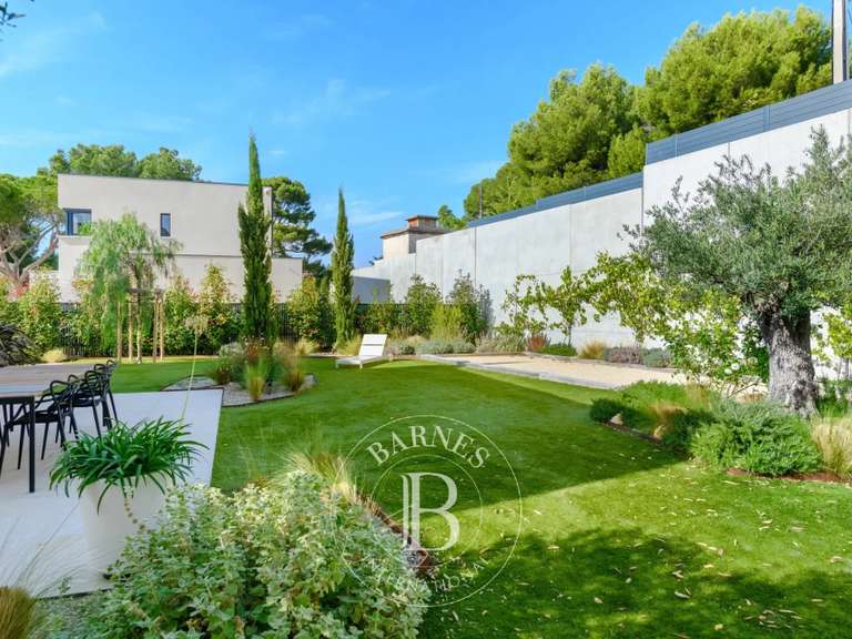 Maison Marseille 9e - 3 chambres - 139m²