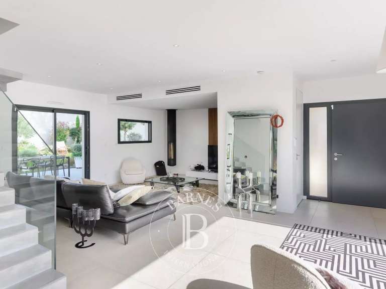 Maison Marseille 9e - 3 chambres - 139m²