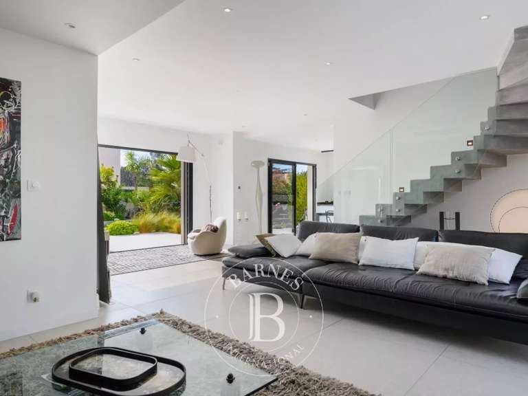 Maison Marseille 9e - 3 chambres - 139m²