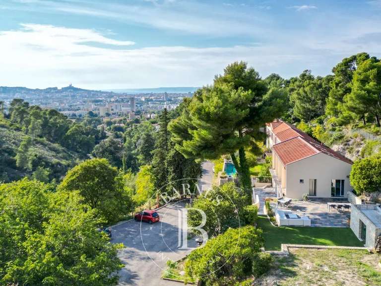 Maison Marseille 9e - 6 chambres - 260m²