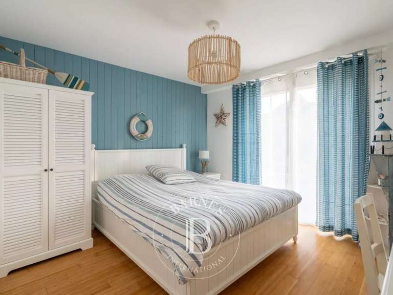 Maison Marseille 9e - 6 chambres - 260m²