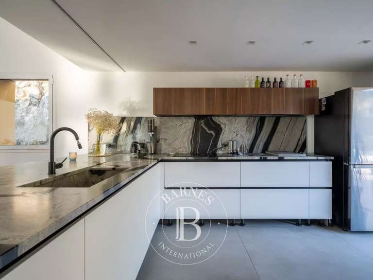 Maison Marseille 9e - 6 chambres - 260m²