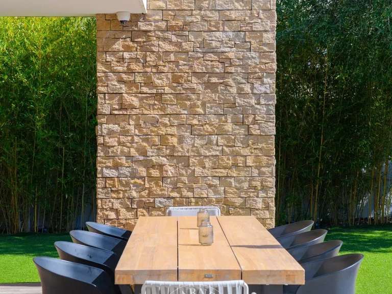 Maison Marseille 9e - 5 chambres - 237m²