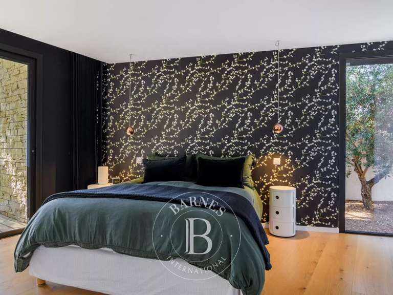 Maison Marseille 9e - 5 chambres - 237m²