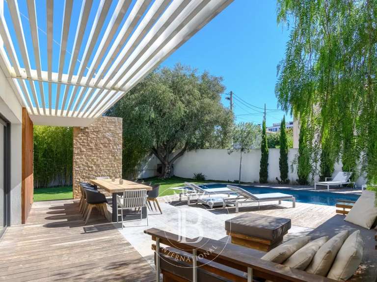 Maison Marseille 9e - 5 chambres - 237m²