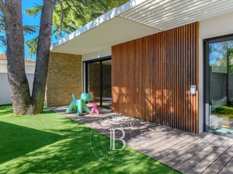 Maison Marseille 9e - 5 chambres - 237m²