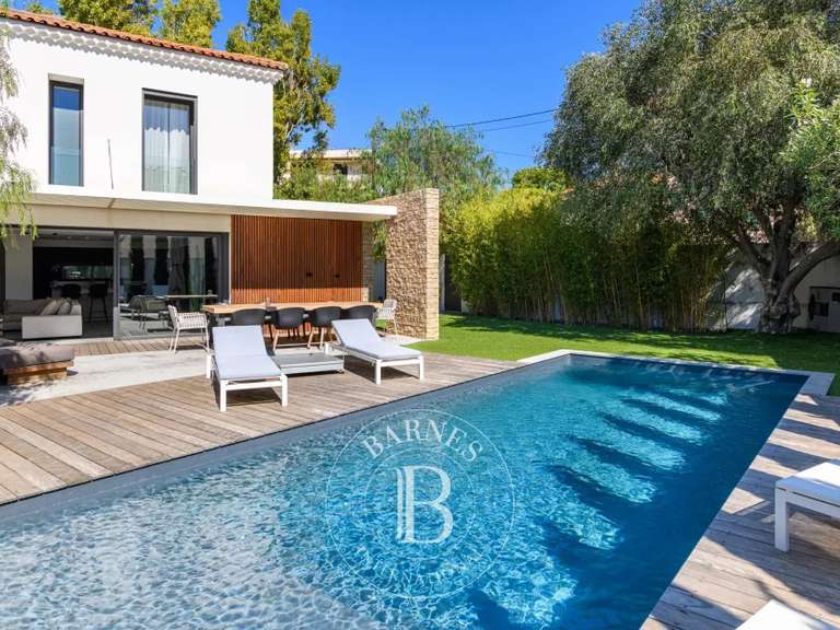 Maison Marseille 9e - 5 chambres - 237m²