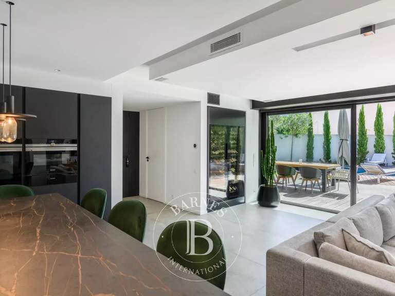 Maison Marseille 9e - 5 chambres - 237m²